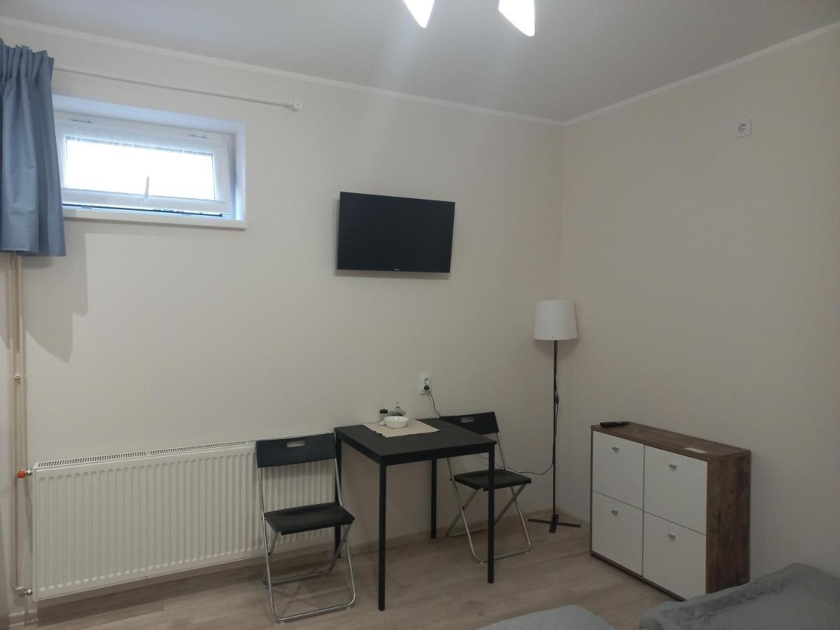 Apartamento Kod Velikih Tuja Melenci Exterior foto